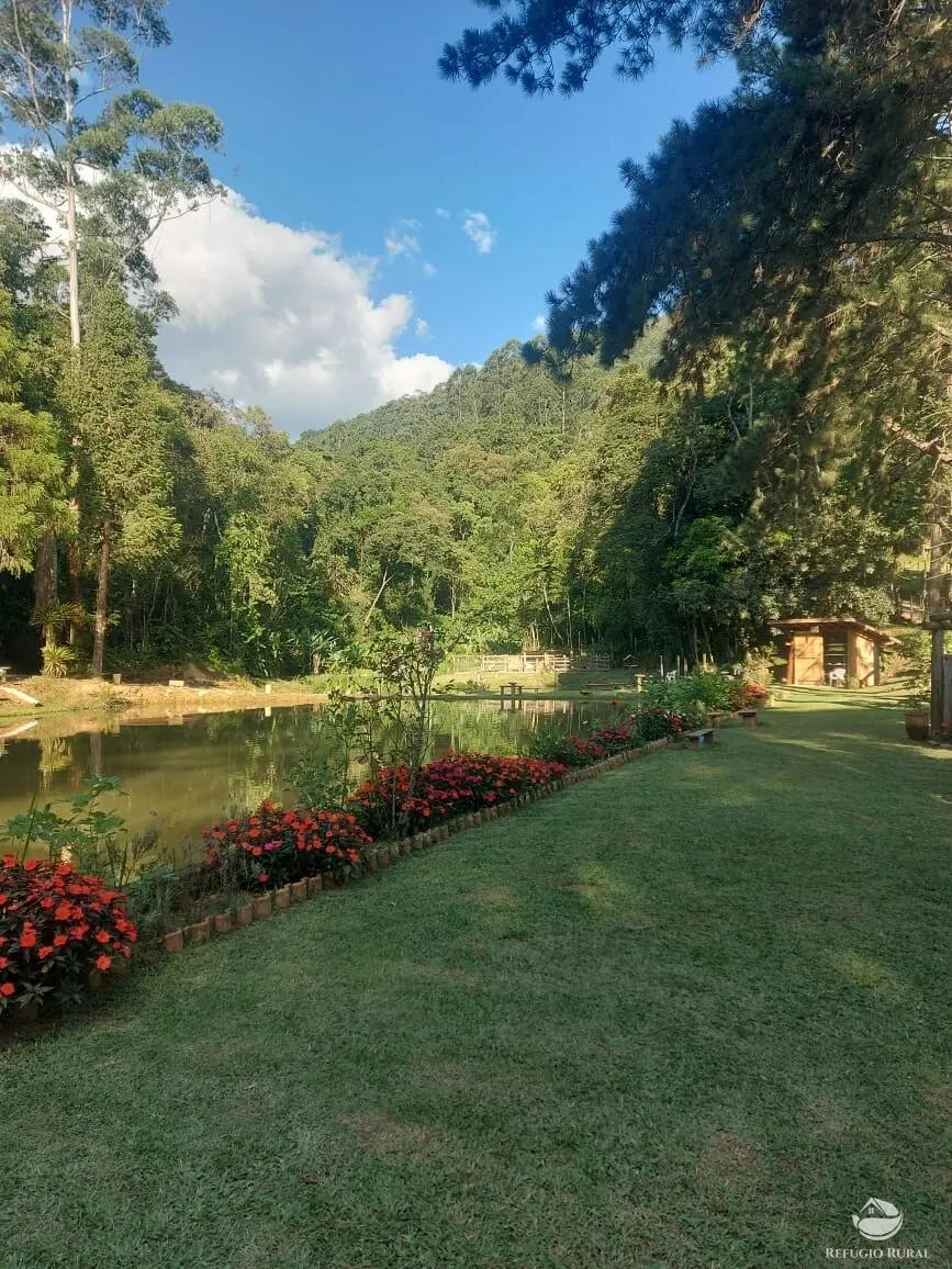 Sítio à venda de 8 ha em São José dos Campos, SP, Brasil