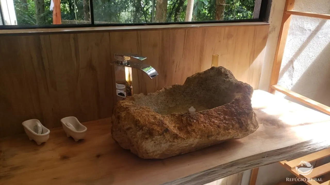 Sítio à venda de 8 ha em São José dos Campos, SP, Brasil