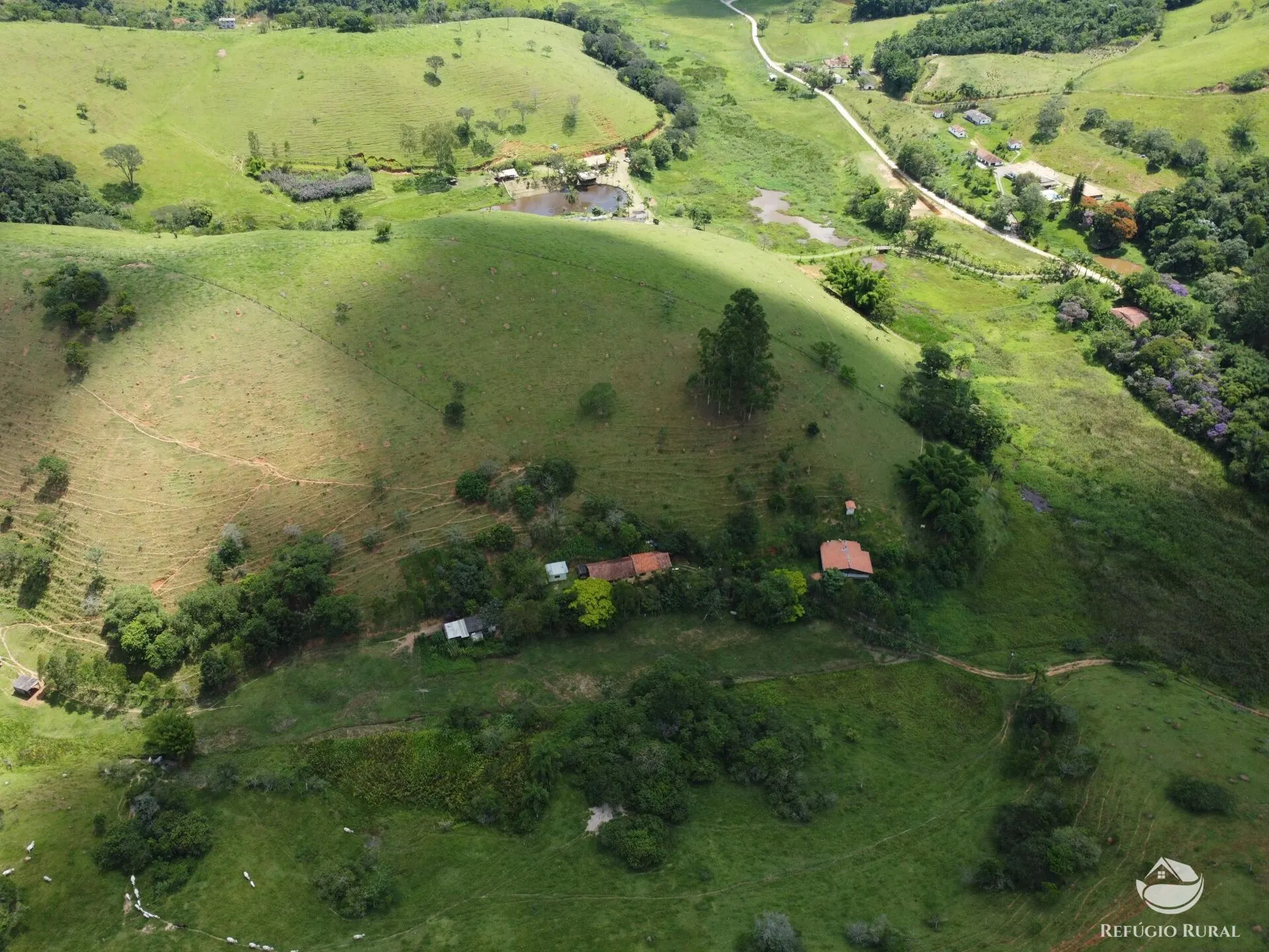 Small farm for sale of 10 acres in São José dos Campos, SP, Brazil