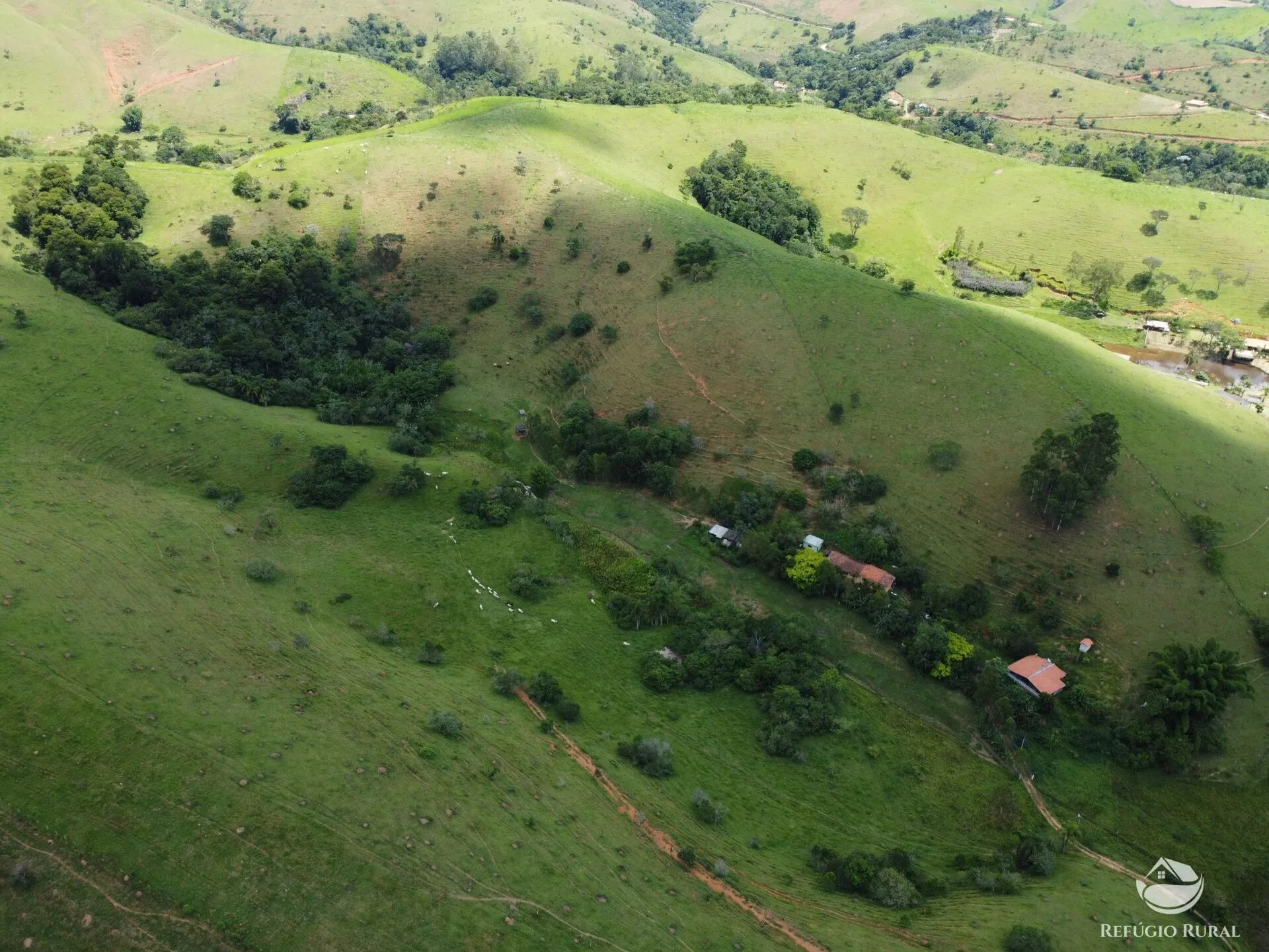 Small farm for sale of 10 acres in São José dos Campos, SP, Brazil