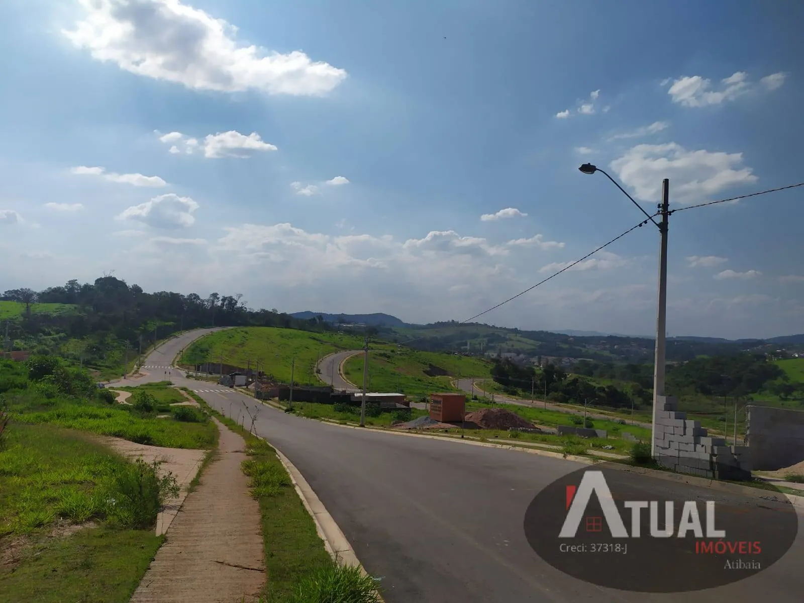 Terreno à venda de 191 m² em Atibaia, SP, Brasil