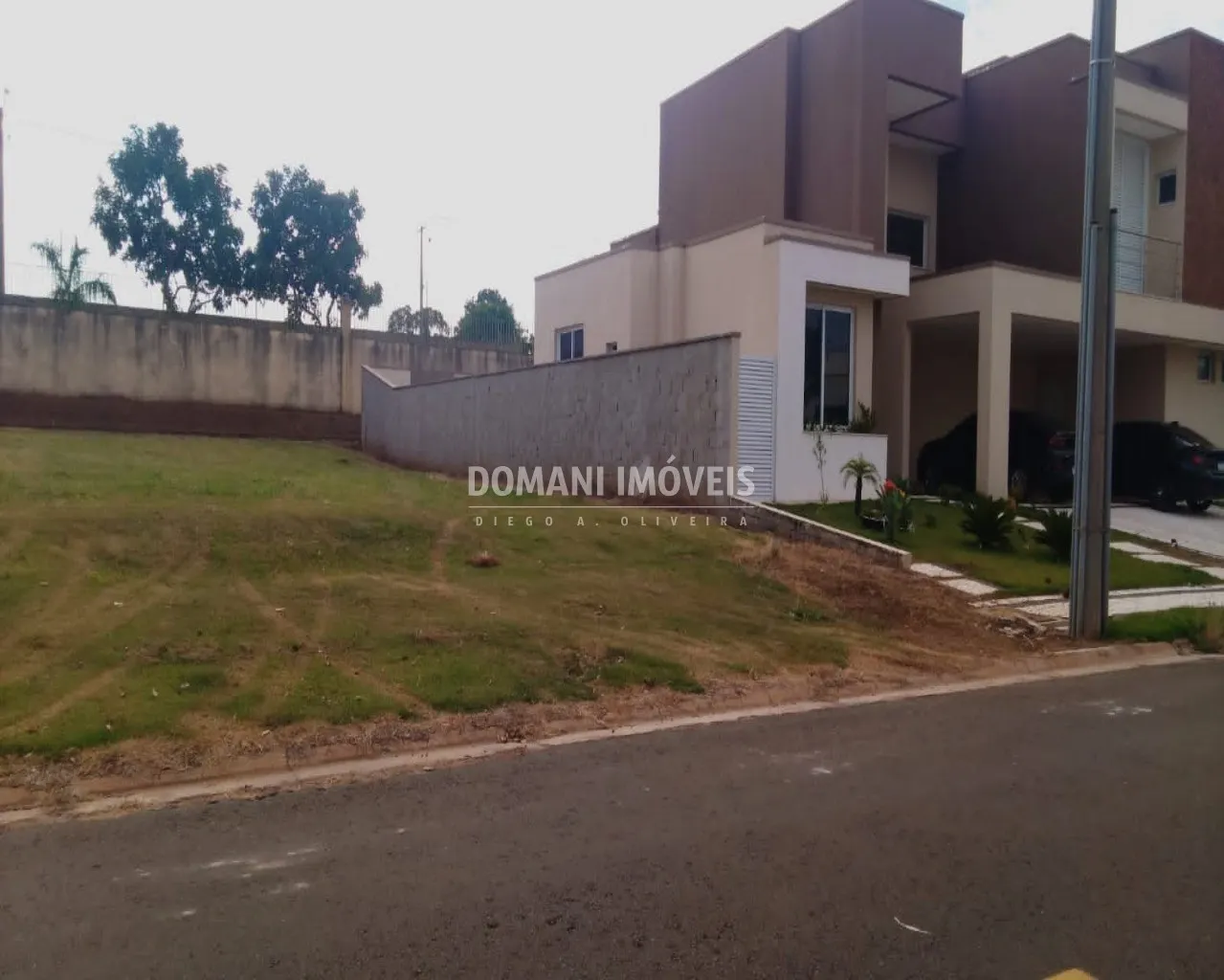 Terreno à venda de 360 m² em Paulínia, SP, Brasil