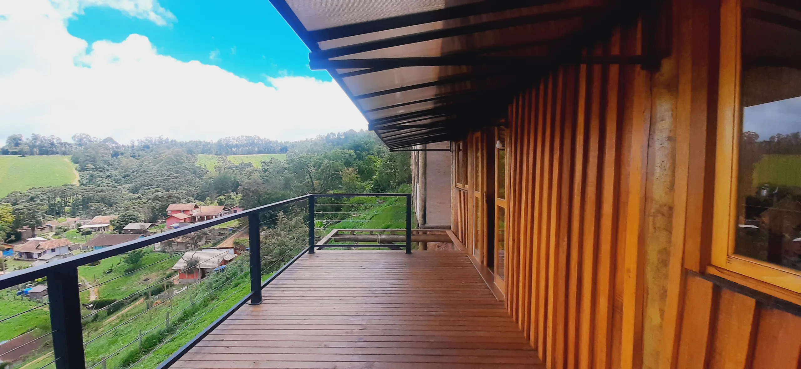 Casa à venda de 1.500 m² em Camanducaia, MG, Brasil
