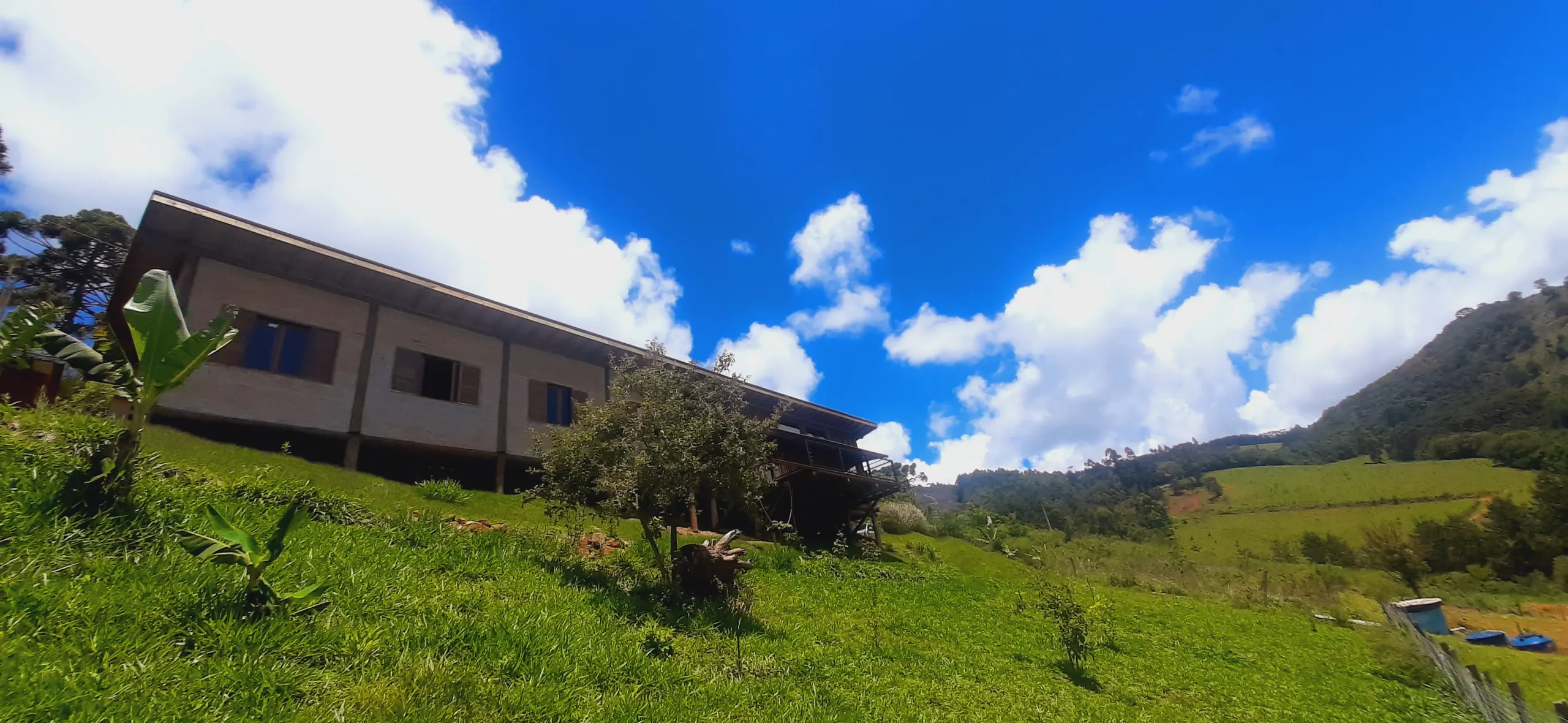 Casa à venda de 1.500 m² em Camanducaia, MG, Brasil