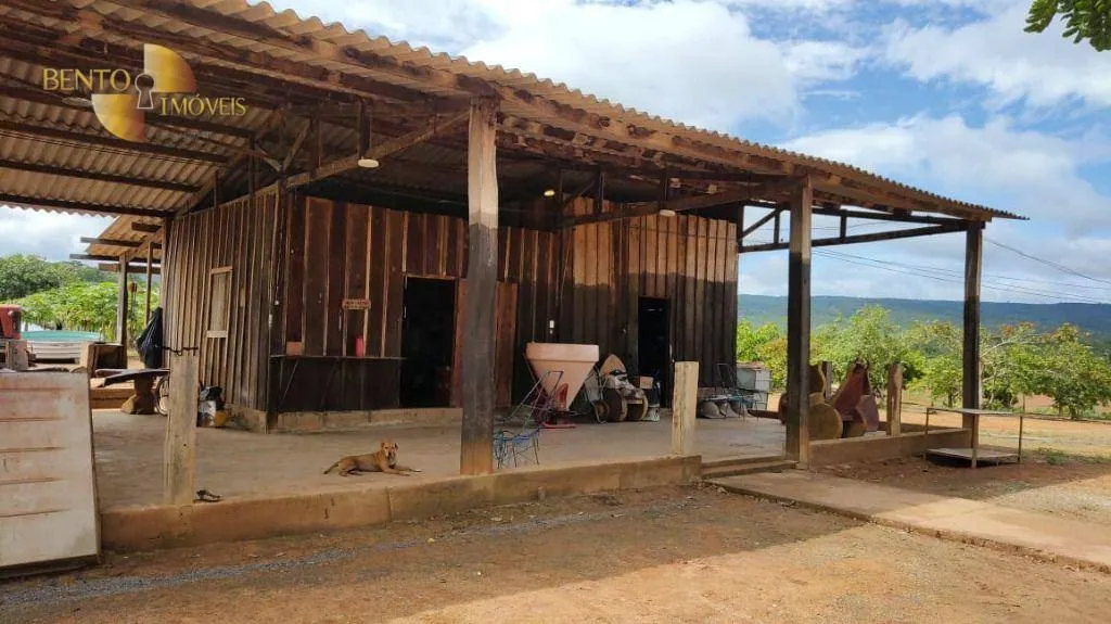 Fazenda à venda de 1.600 ha em Rosário Oeste, MT, Brasil