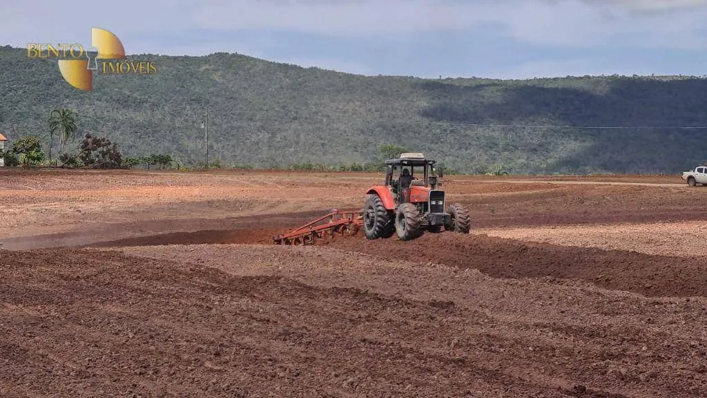Fazenda à venda de 1.600 ha em Rosário Oeste, MT, Brasil