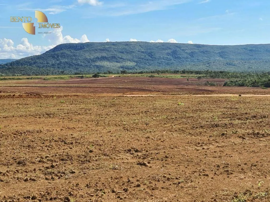 Fazenda à venda de 1.600 ha em Rosário Oeste, MT, Brasil