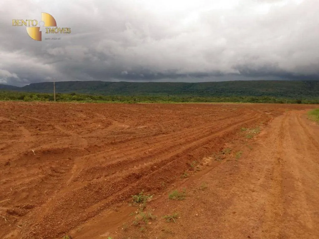 Fazenda à venda de 1.600 ha em Rosário Oeste, MT, Brasil