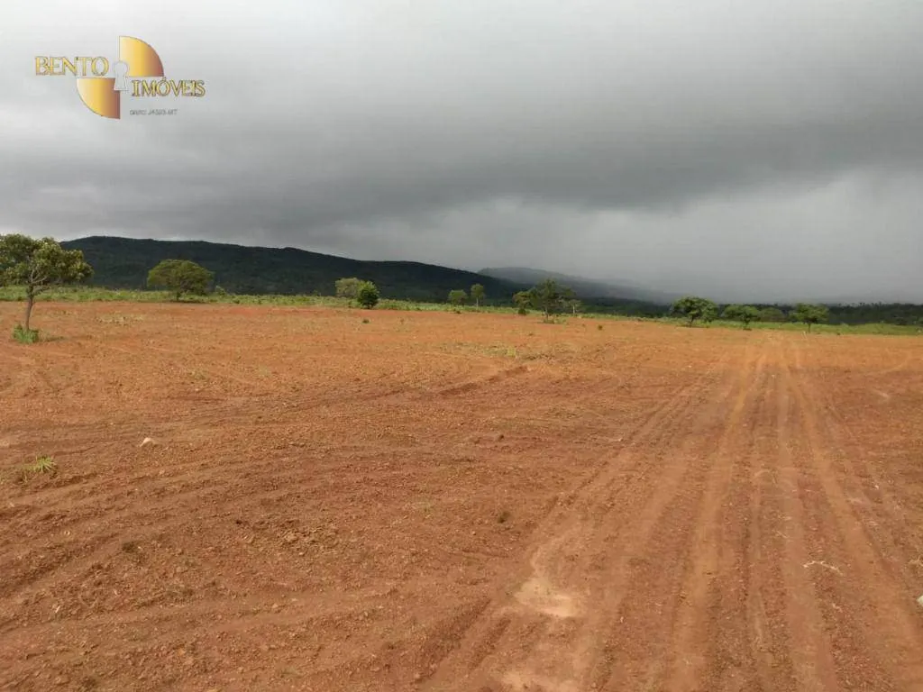 Fazenda à venda de 1.600 ha em Rosário Oeste, MT, Brasil