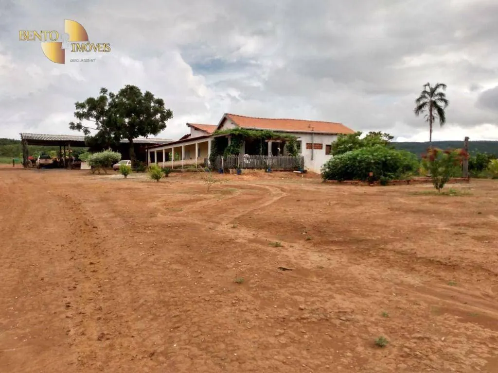 Fazenda à venda de 1.600 ha em Rosário Oeste, MT, Brasil