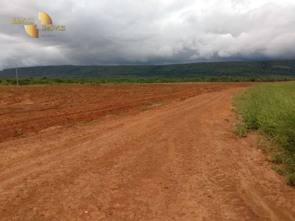 Fazenda à venda de 1.600 ha em Rosário Oeste, MT, Brasil