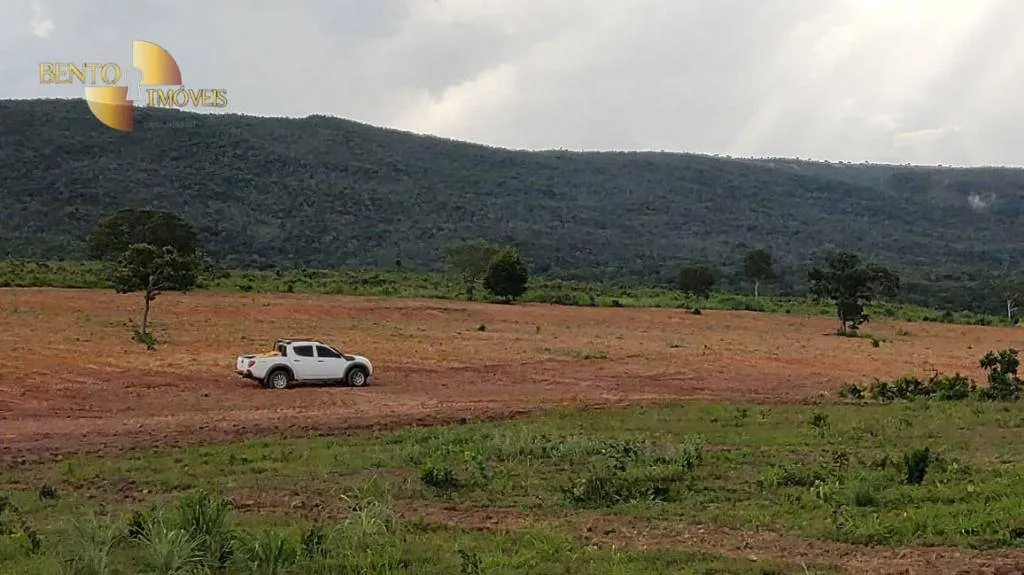Fazenda à venda de 1.600 ha em Rosário Oeste, MT, Brasil
