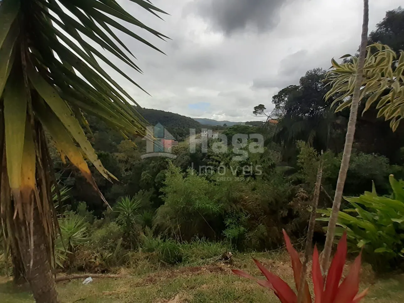Terreno à venda de 988 m² em Brusque, SC, Brasil