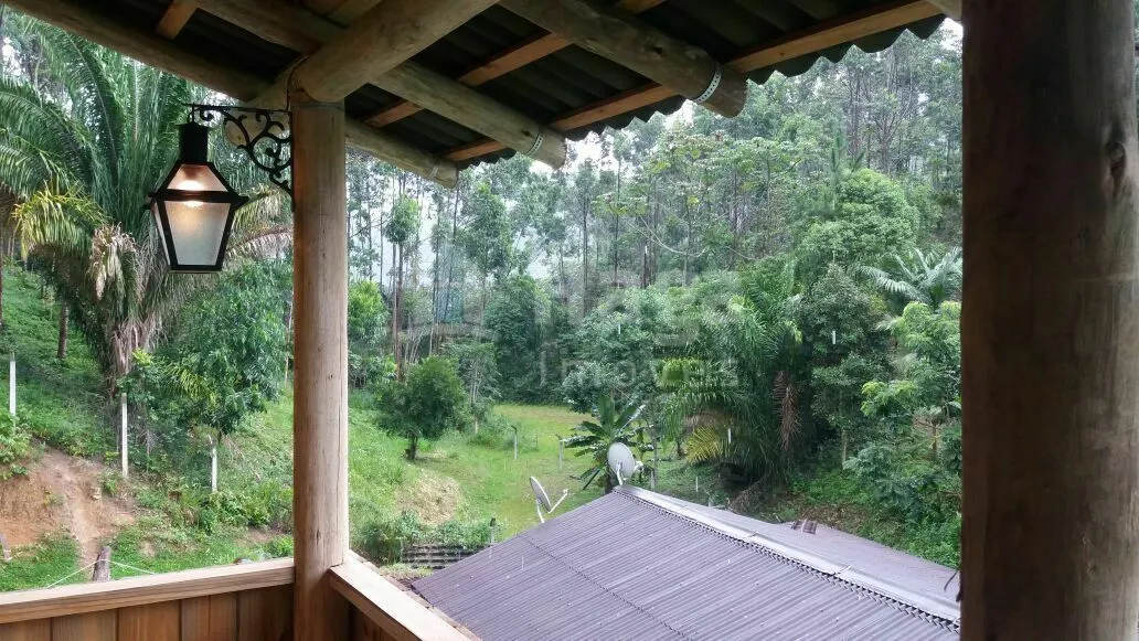Fazenda à venda de 3 ha em Camboriú, SC, Brasil