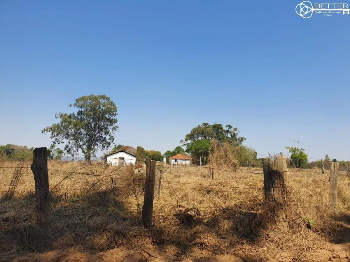 Fazenda à venda de 112 ha em Angatuba, SP, Brasil