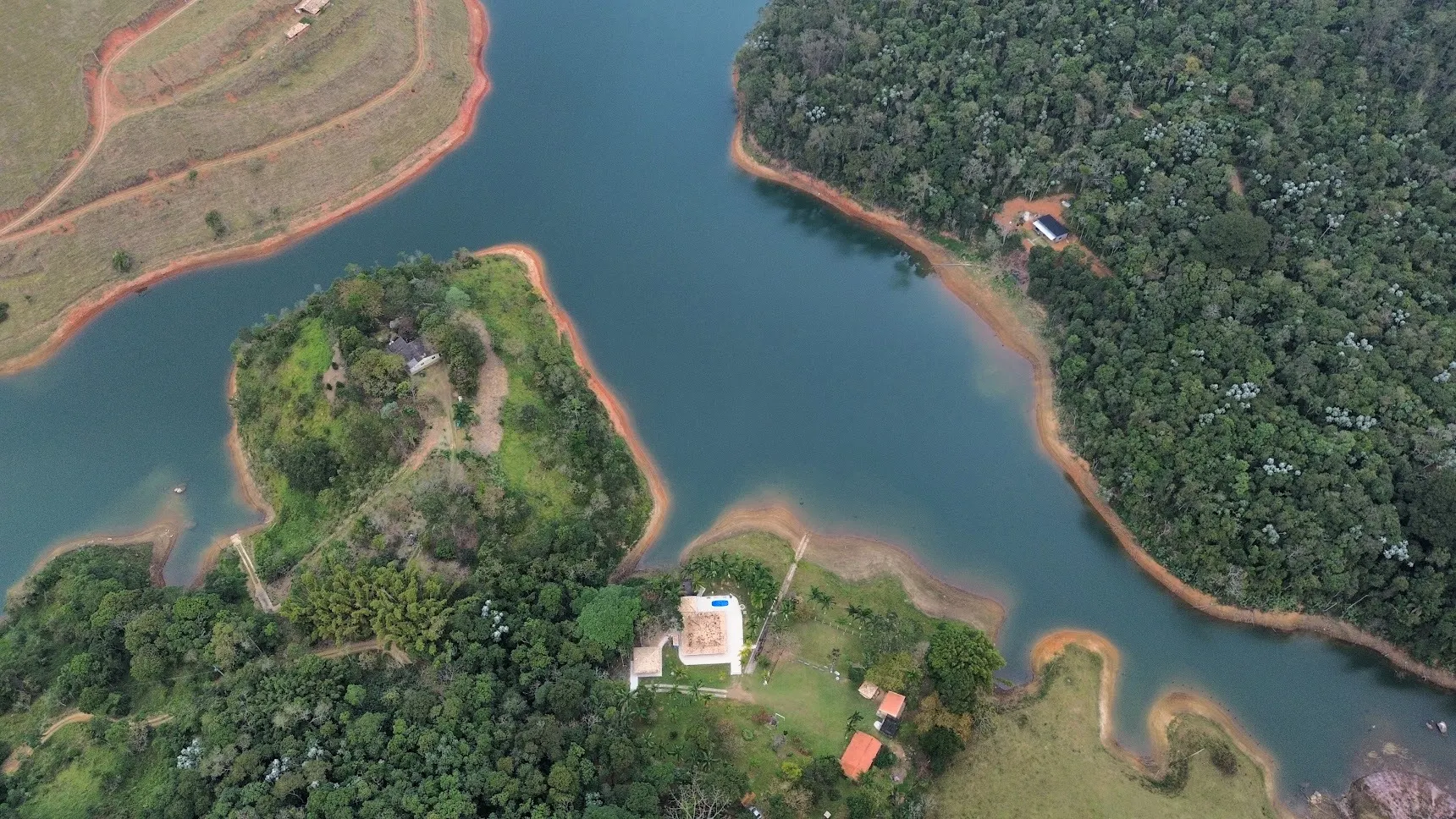 Sítio à venda de 1 ha em São José dos Campos, SP, Brasil
