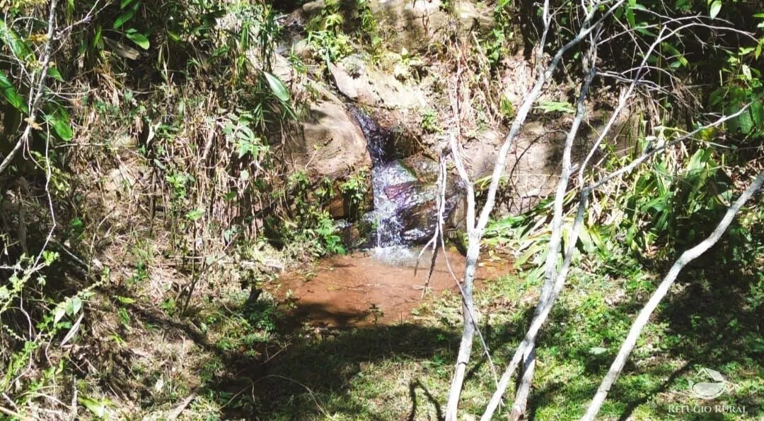 Fazenda à venda de 4 ha em Monteiro Lobato, SP, Brasil