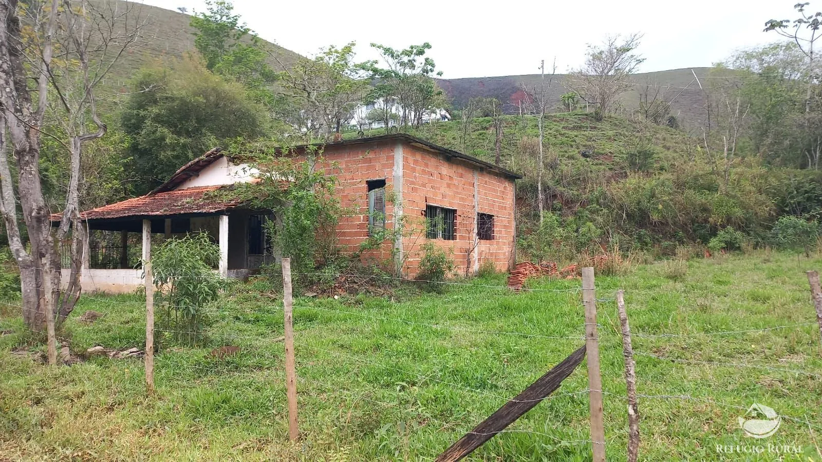 Fazenda à venda de 4 ha em Monteiro Lobato, SP, Brasil