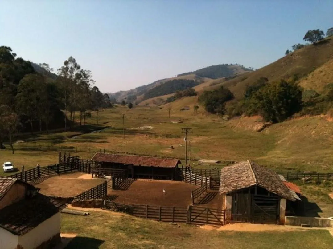 Fazenda à venda de 100 ha em Cunha, SP, Brasil