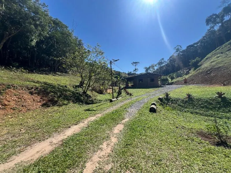 Sítio à venda de 25 ha em Juquitiba, SP, Brasil