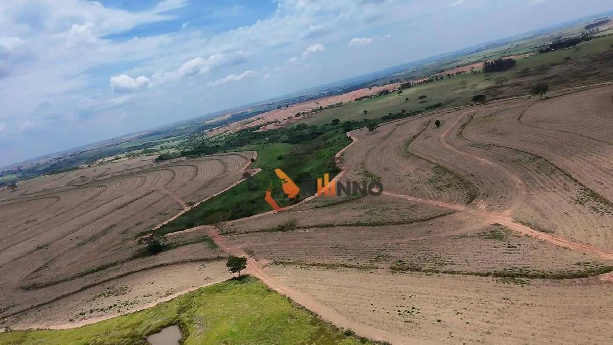 Fazenda à venda de 145 ha em Martinópolis, SP, Brasil