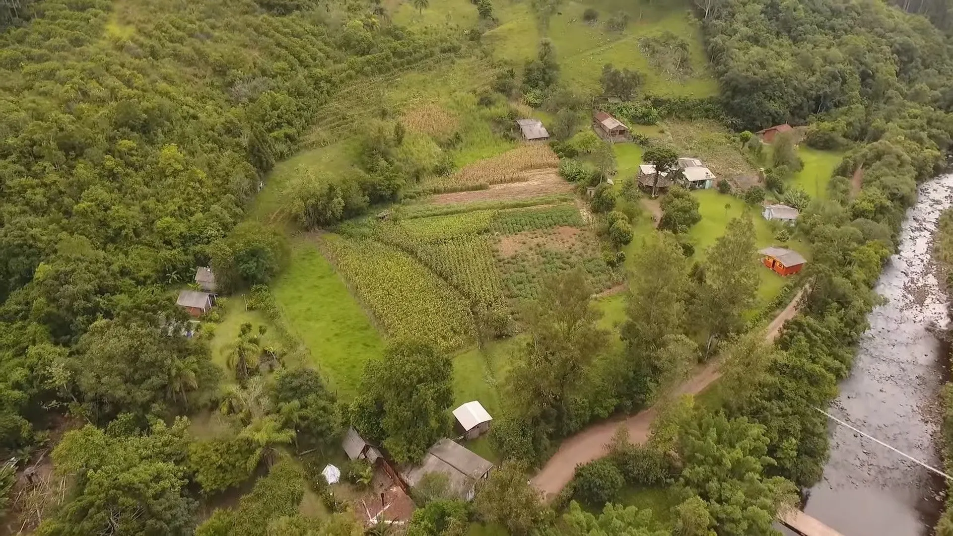 Sítio à venda e para Arrendar de 23 ha em Maquiné, RS, Brasil
