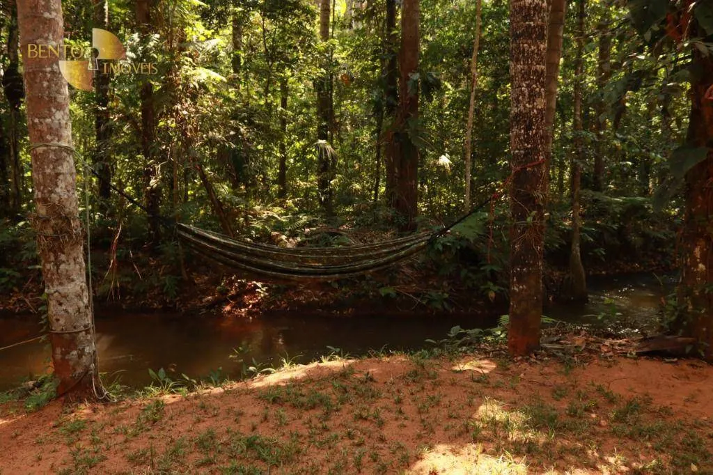 Chácara à venda de 5 ha em Chapada dos Guimarães, MT, Brasil