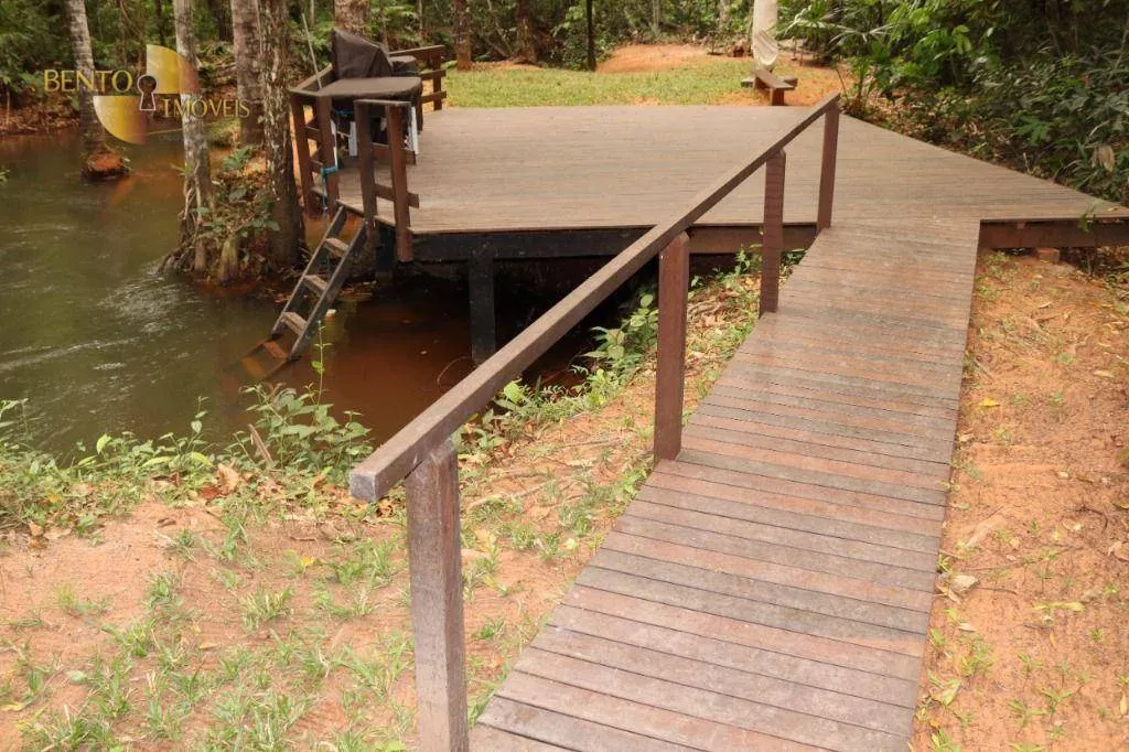 Chácara à venda de 5 ha em Chapada dos Guimarães, MT, Brasil