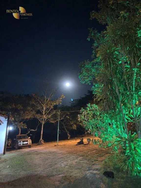 Chácara à venda de 5 ha em Chapada dos Guimarães, MT, Brasil