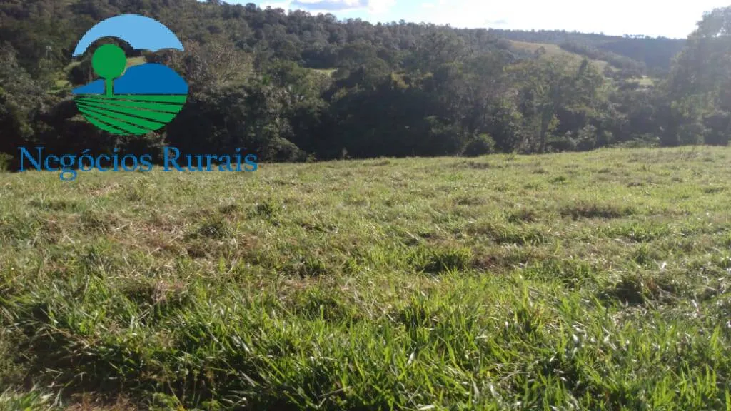 Fazenda à venda de 1.301 ha em Uruaçu, GO, Brasil