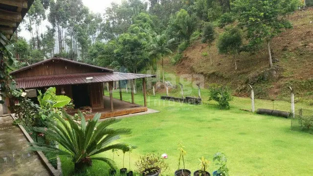 Chácara à venda de 3 ha em Camboriú, SC, Brasil