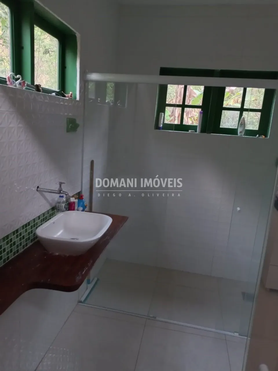 Casa à venda de 2.820 m² em Valinhos, SP, Brasil