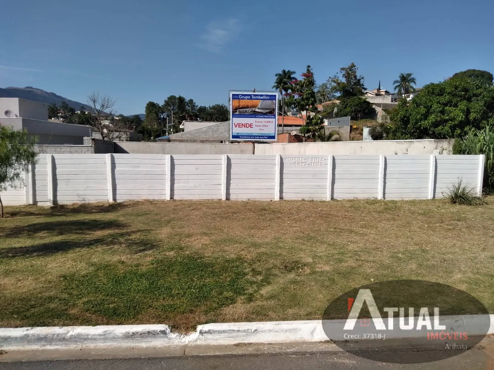 Terreno à venda de 400 m² em Atibaia, SP, Brasil