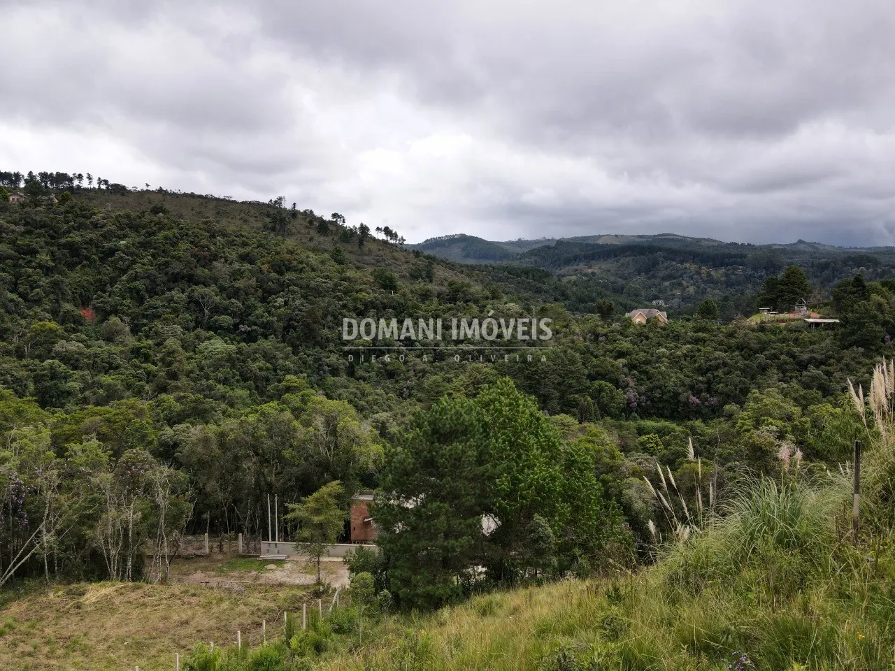 Terreno à venda de 1.180 m² em Campos do Jordão, SP, Brasil