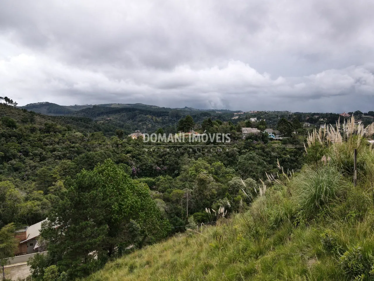 Terreno à venda de 1.180 m² em Campos do Jordão, SP, Brasil