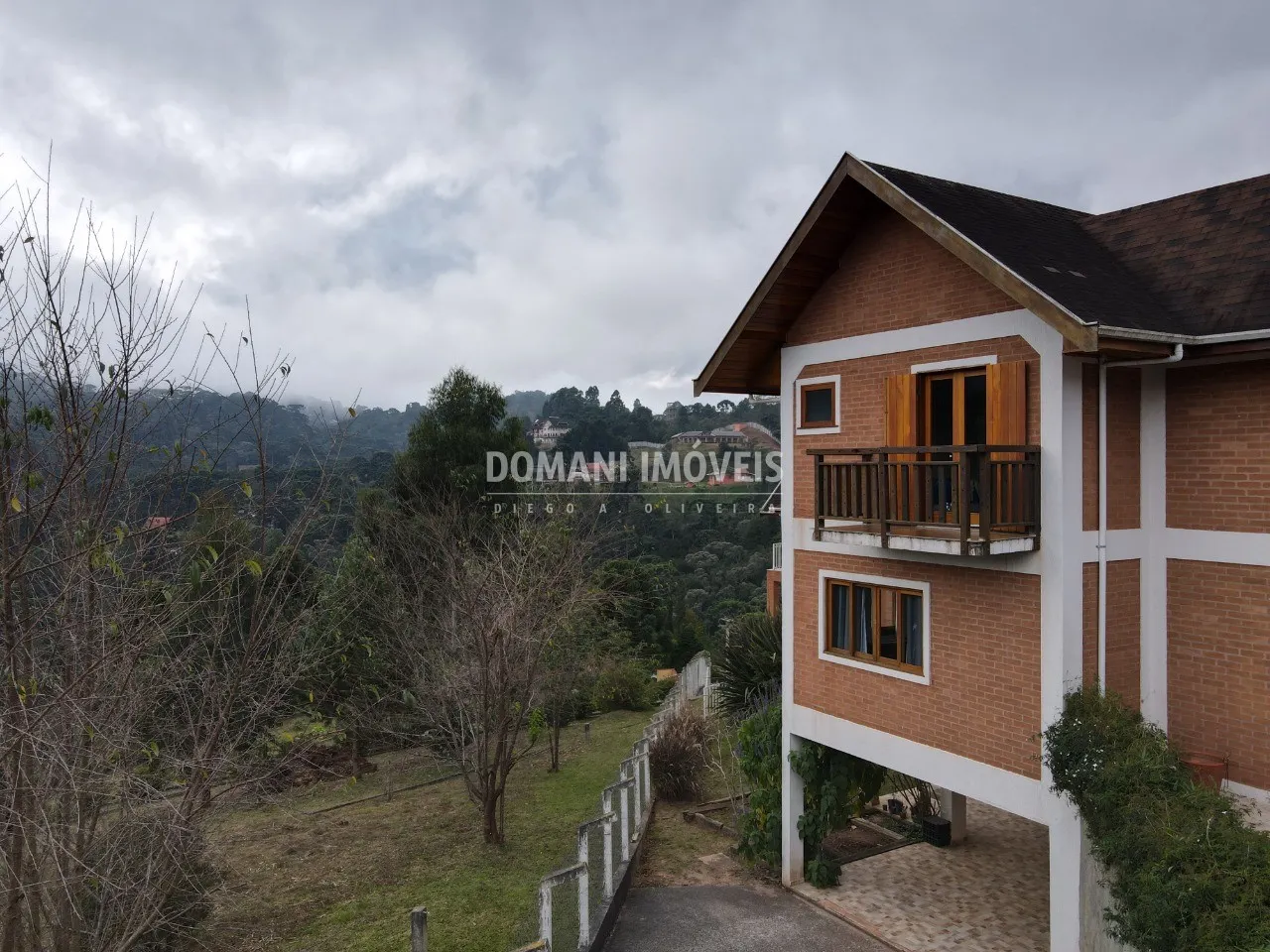 Casa à venda de 432 m² em Campos do Jordão, SP, Brasil
