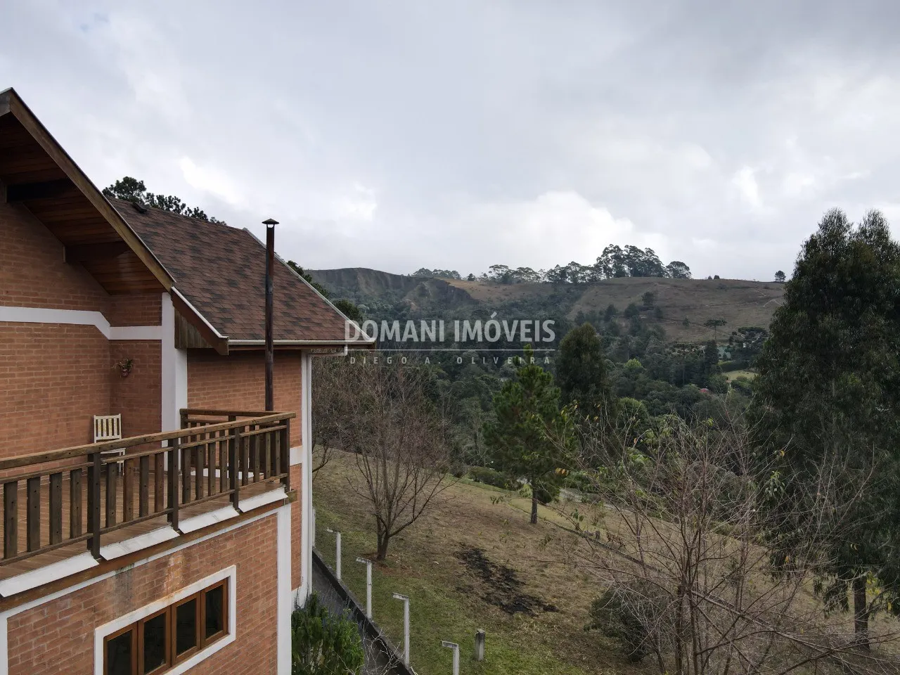 Casa à venda de 432 m² em Campos do Jordão, SP, Brasil