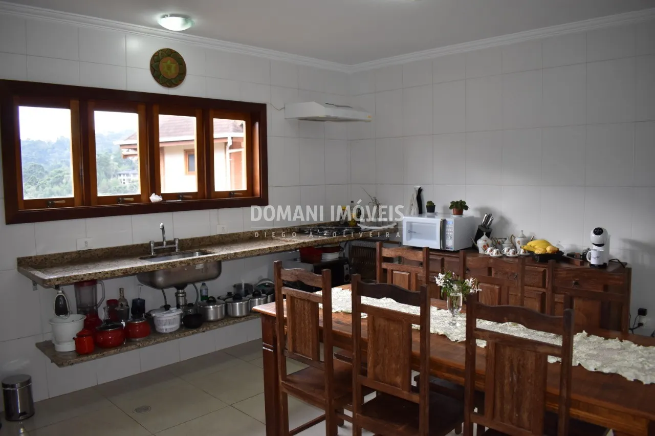 Casa à venda de 432 m² em Campos do Jordão, SP, Brasil