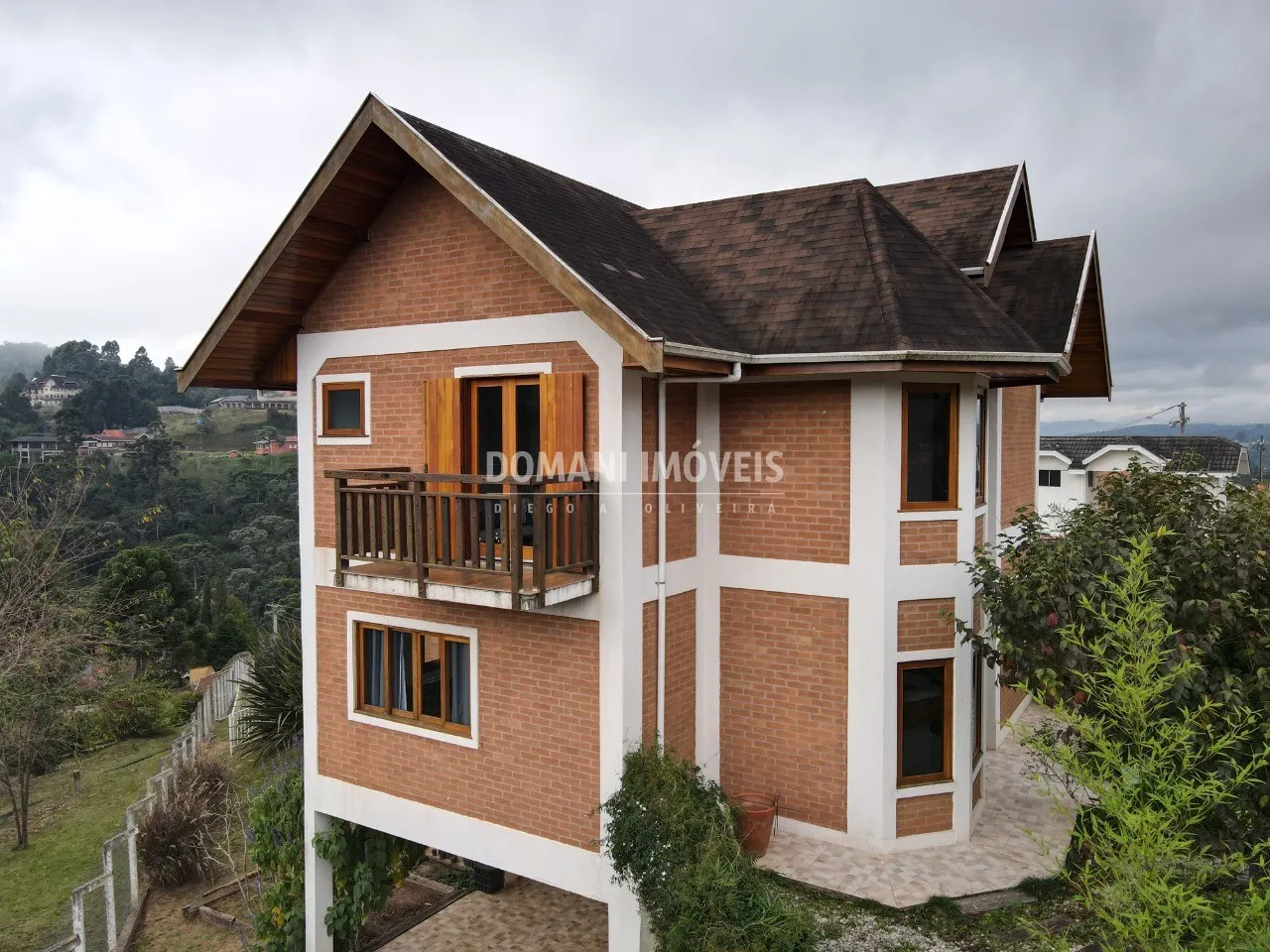 Casa à venda de 432 m² em Campos do Jordão, SP, Brasil