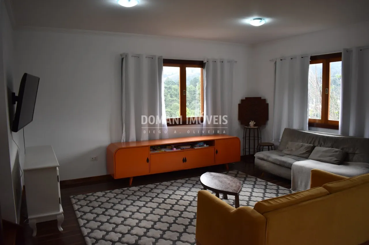 Casa à venda de 432 m² em Campos do Jordão, SP, Brasil