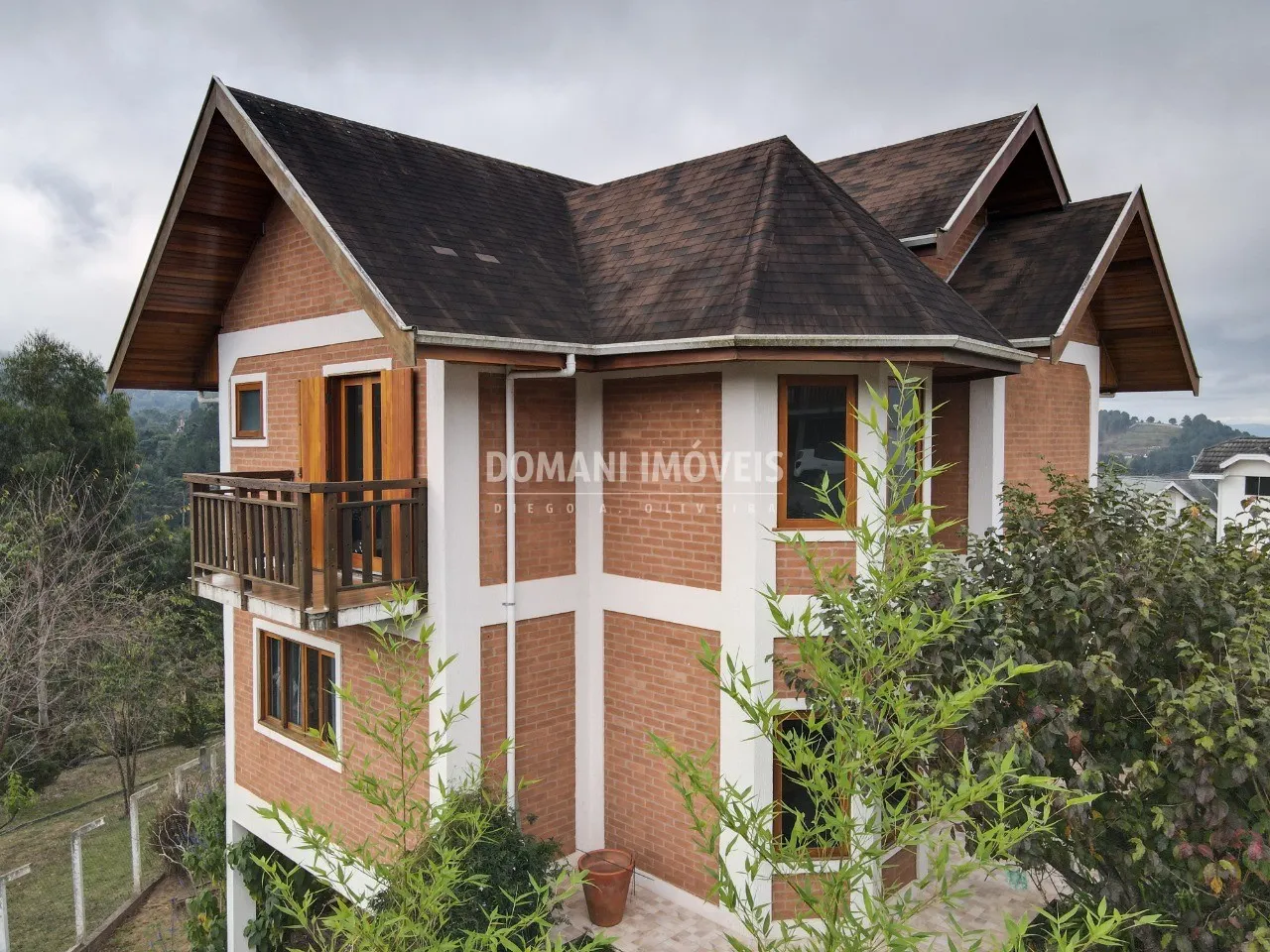 Casa à venda de 432 m² em Campos do Jordão, SP, Brasil