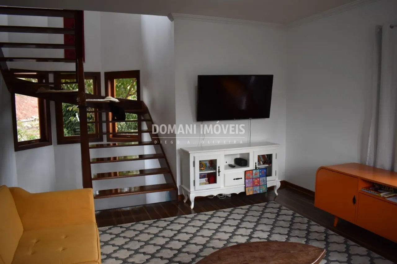 Casa à venda de 432 m² em Campos do Jordão, SP, Brasil