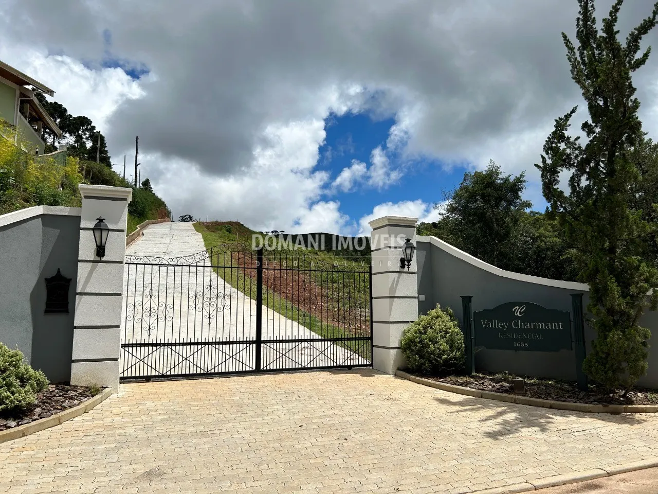 Plot for sale of 1,060 m² in Campos do Jordão, SP, Brazil