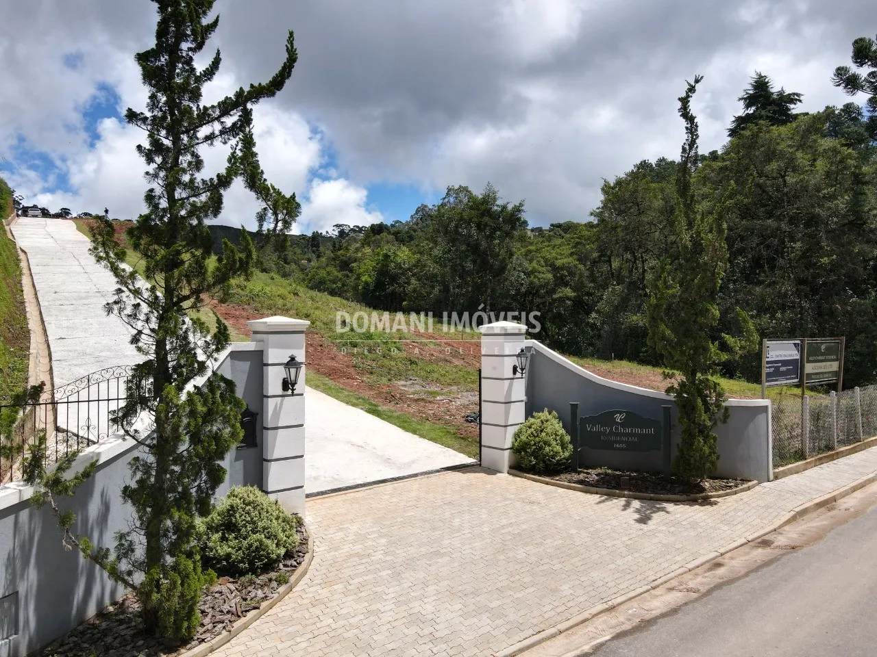 Plot for sale of 1,060 m² in Campos do Jordão, SP, Brazil