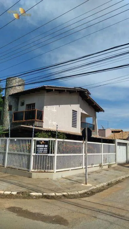 Casa à venda de 450 m² em Várzea Grande, MT, Brasil
