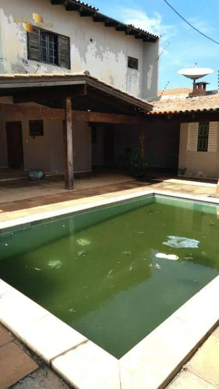 Casa à venda de 450 m² em Várzea Grande, MT, Brasil