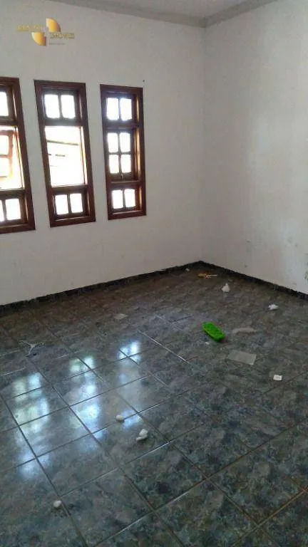 Casa à venda de 450 m² em Várzea Grande, MT, Brasil