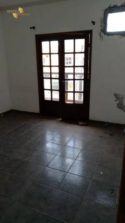 Casa à venda de 450 m² em Várzea Grande, MT, Brasil