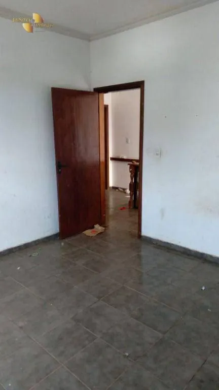 Casa à venda de 450 m² em Várzea Grande, MT, Brasil