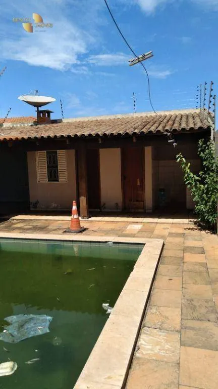 Casa à venda de 450 m² em Várzea Grande, MT, Brasil